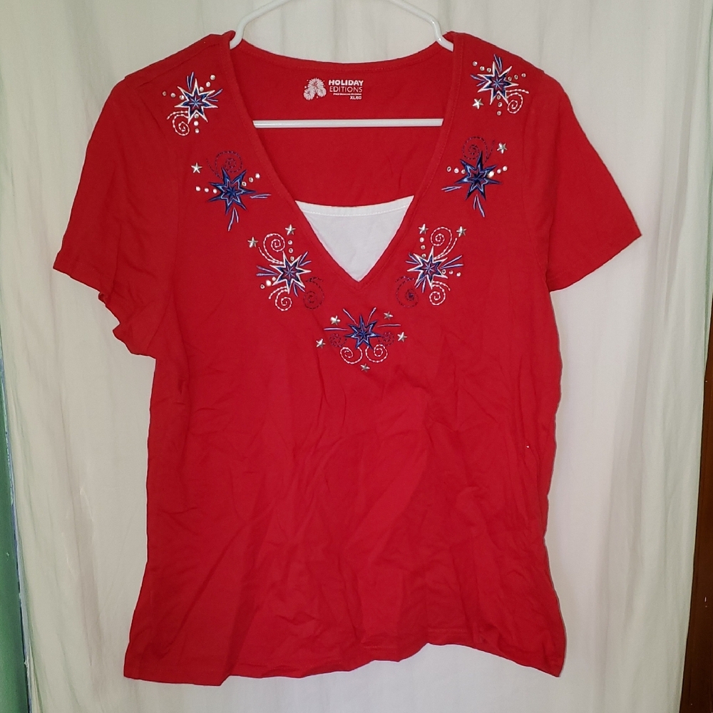 Vintage Y2k Sparkly Bedazzled Embroidered Patriotic Fireworks T Shirt